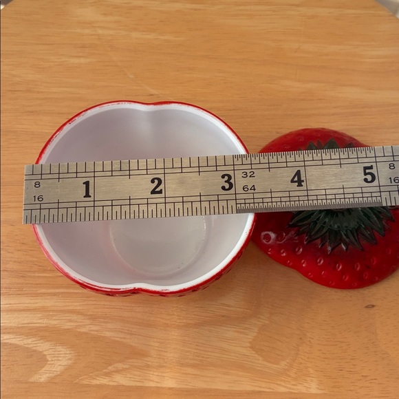 VTG 1940’s HAZEL ATLAS STRAWBERRY JAM
MILK GLASS JELLY JAR W/LID - Picture 10 of 12